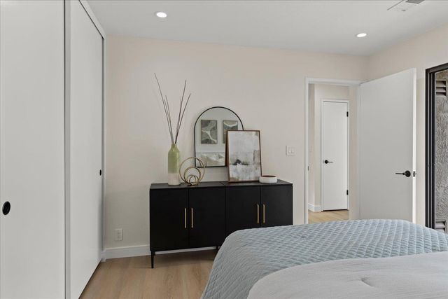 198 Greenwich Drive, Pleasant Hill, CA 94523