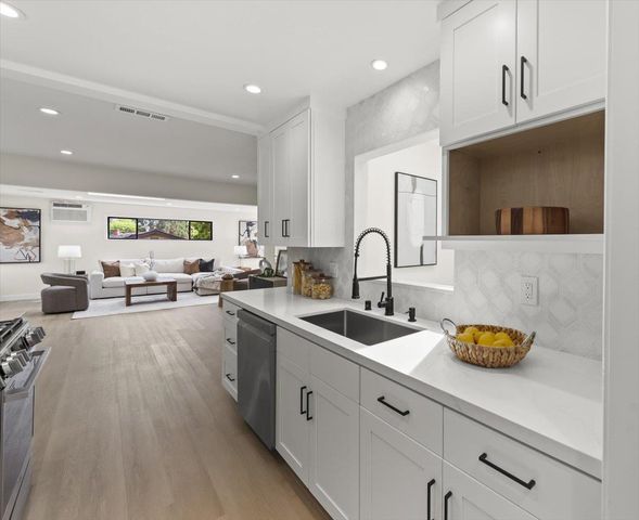 198 Greenwich Drive, Pleasant Hill, CA 94523