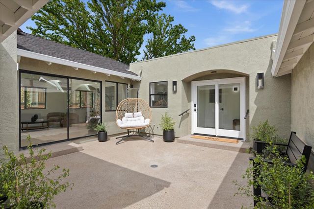 198 Greenwich Drive, Pleasant Hill, CA 94523