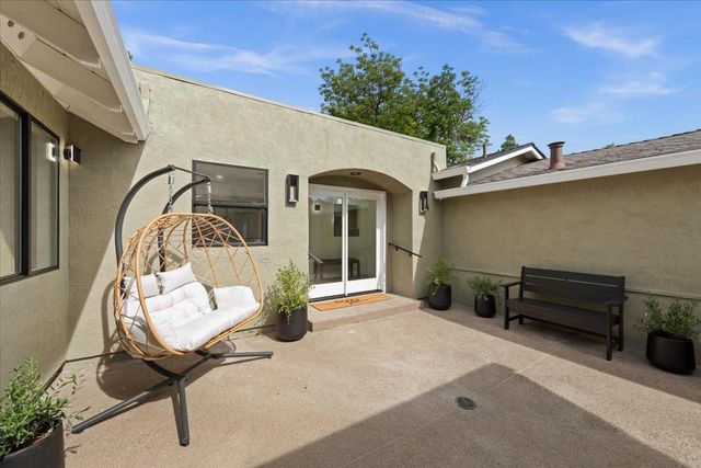 198 Greenwich Drive, Pleasant Hill, CA 94523