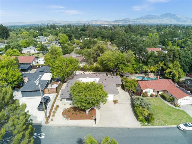 198 Greenwich Drive, Pleasant Hill, CA 94523
