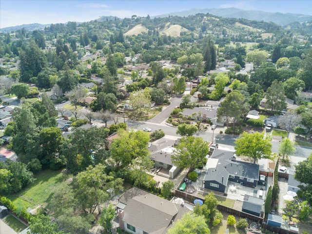 198 Greenwich Drive, Pleasant Hill, CA 94523
