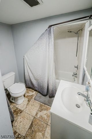 309 Summer Ave, Newark City, NJ 07104
