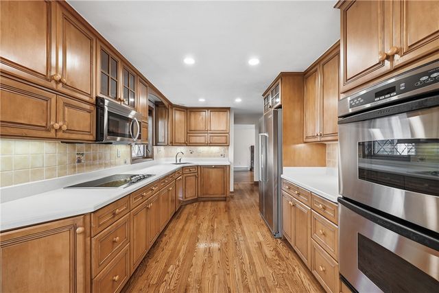 1460 GREAT OAK DRIVE, Scott Twp, PA 15220