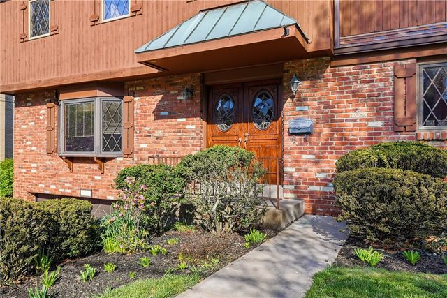 1460 GREAT OAK DRIVE, Scott Twp, PA 15220
