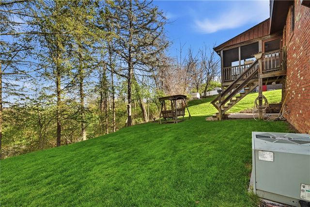 1460 GREAT OAK DRIVE, Scott Twp, PA 15220