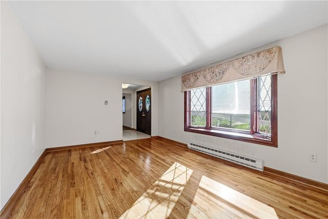1460 GREAT OAK DRIVE, Scott Twp, PA 15220