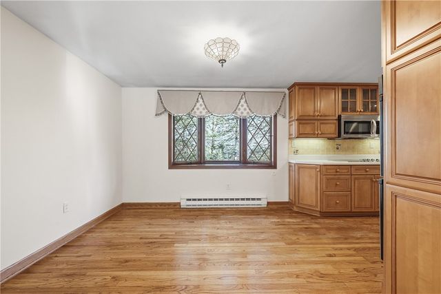 1460 GREAT OAK DRIVE, Scott Twp, PA 15220