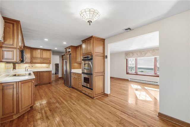 1460 GREAT OAK DRIVE, Scott Twp, PA 15220