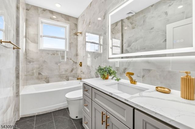 1395 Washington Valley Rd, Bridgewater Twp., NJ 08807