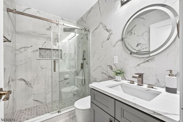 1395 Washington Valley Rd, Bridgewater Twp., NJ 08807