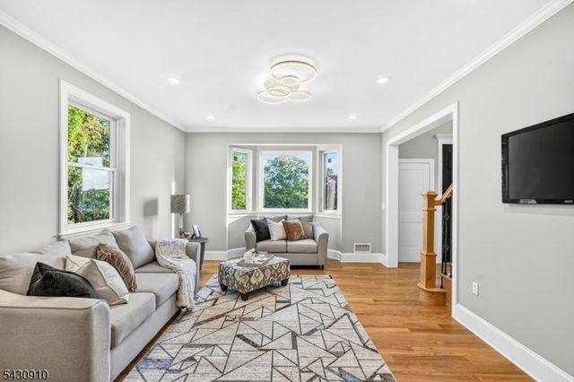 1395 Washington Valley Rd, Bridgewater Twp., NJ 08807