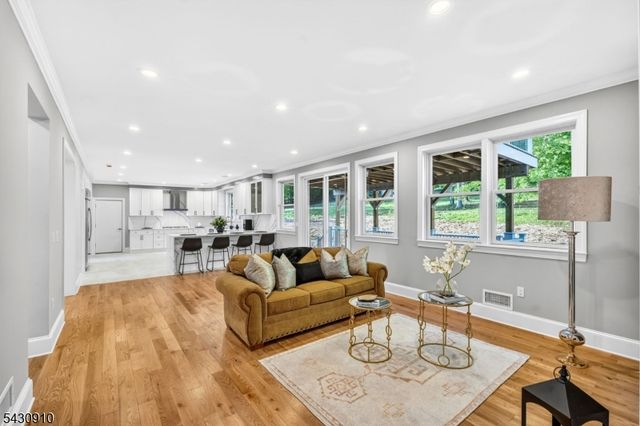 1395 Washington Valley Rd, Bridgewater Twp., NJ 08807
