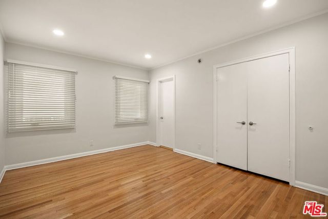 10481 Ashton Avenue, Los Angeles, CA 90024