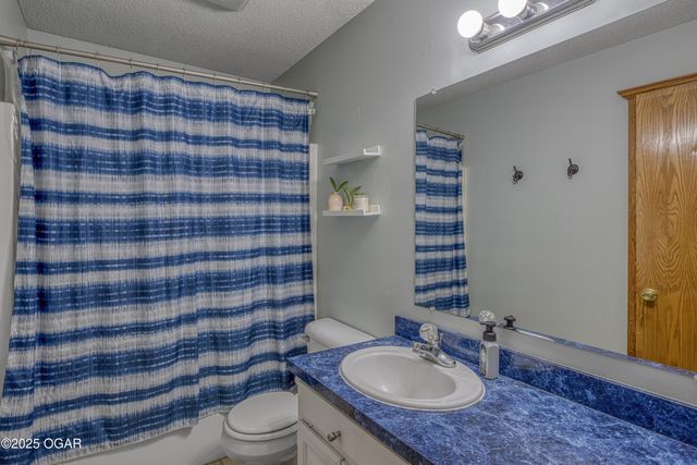 1123 Wilson Street, Webb City, MO 64870