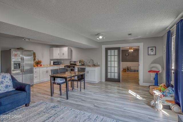 1123 Wilson Street, Webb City, MO 64870