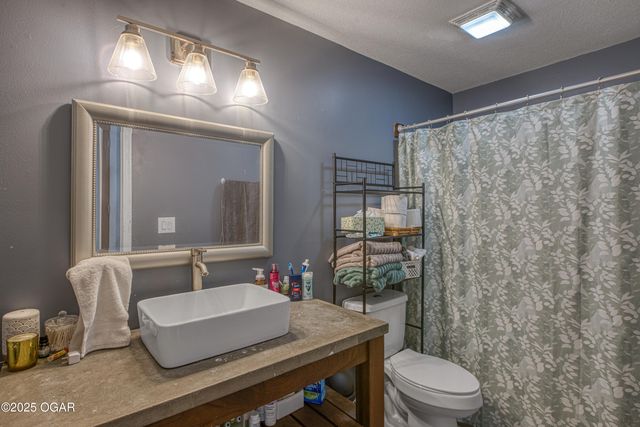 1123 Wilson Street, Webb City, MO 64870