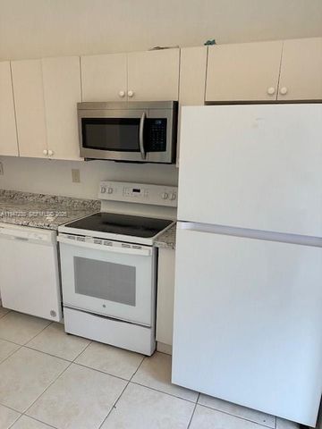 2920 SE 13th Road 203-45, Homestead, FL 33035