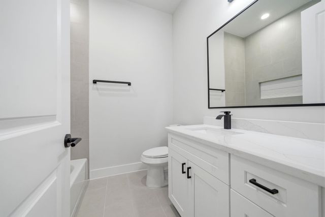 328 Janisch D, Houston, TX 77018