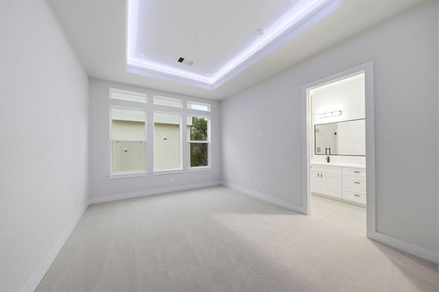 328 Janisch D, Houston, TX 77018