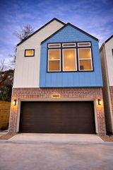328 Janisch D, Houston, TX 77018