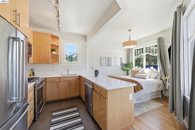 2811 Market St, San Francisco, CA 94114