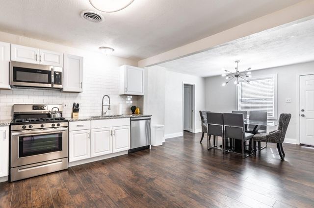 2134 Fenwick Drive, Dallas, TX 75228