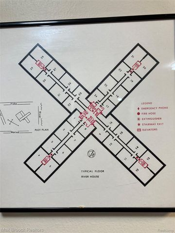 8900 E Jefferson Avenue Avenue 620, Detroit, MI 48214