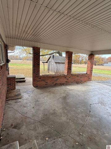 571 St Rt 1949, Symsonia, KY 42082