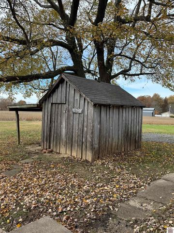 571 St Rt 1949, Symsonia, KY 42082