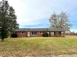 571 St Rt 1949, Symsonia, KY 42082