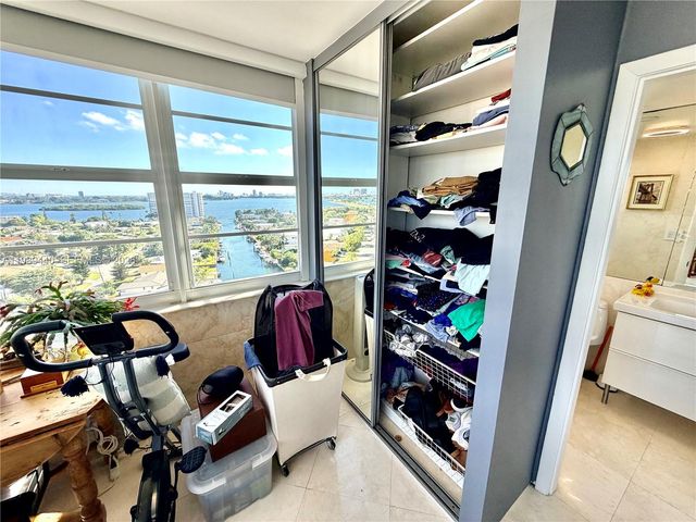 2150 Sans Souci Blvd B1501, North Miami, FL 33181