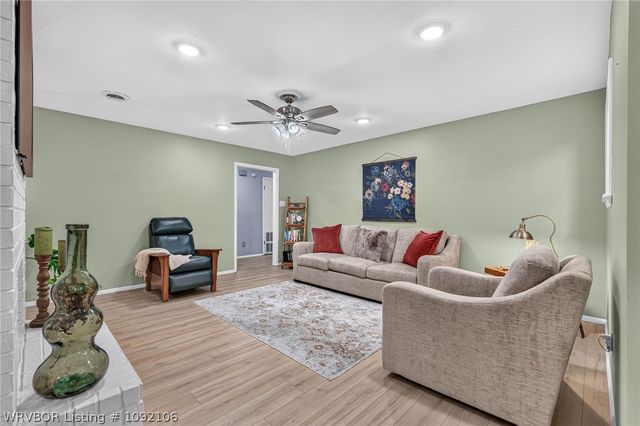10713 Edgewater Road, Fort Smith, AR 72903