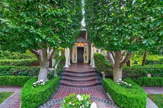 52 Hernandez Avenue, Los Gatos, CA 95030