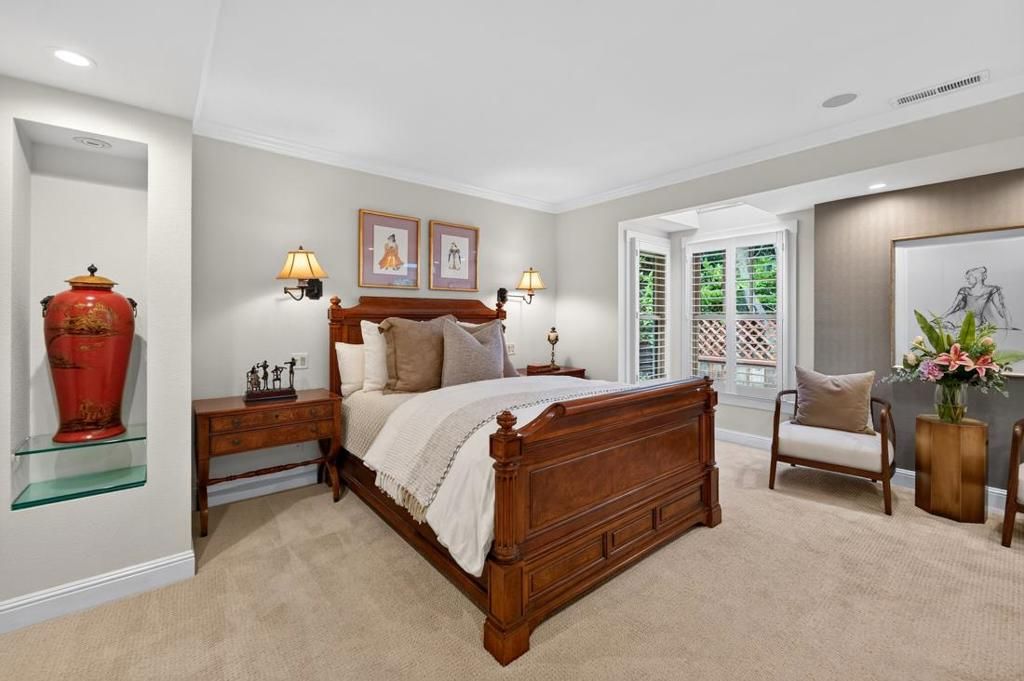 Image 38 of property listing at 52 Hernandez Avenue, Los Gatos, CA 95030