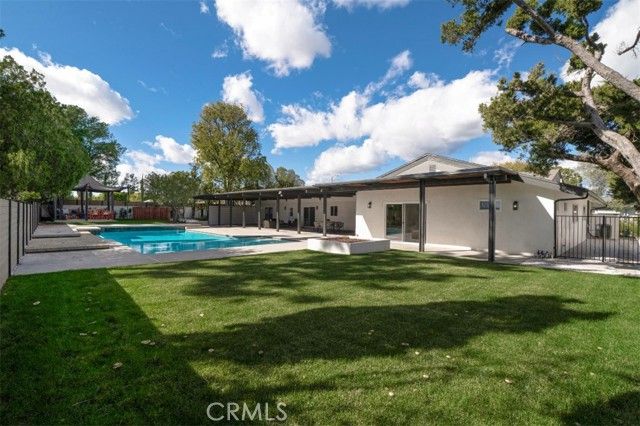 17338 Citronia Street, Northridge (los Angeles), CA 91325