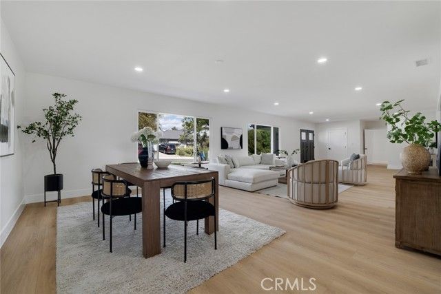 17338 Citronia Street, Northridge (los Angeles), CA 91325