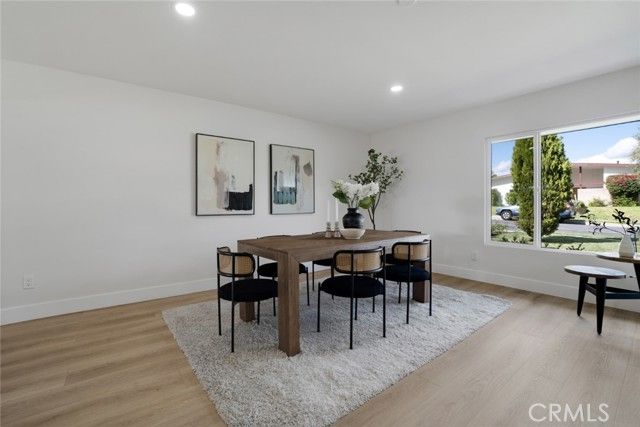 17338 Citronia Street, Northridge (los Angeles), CA 91325