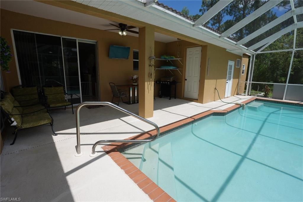 219 Columbus AVE, LEHIGH ACRES, FL 33936 — exterior