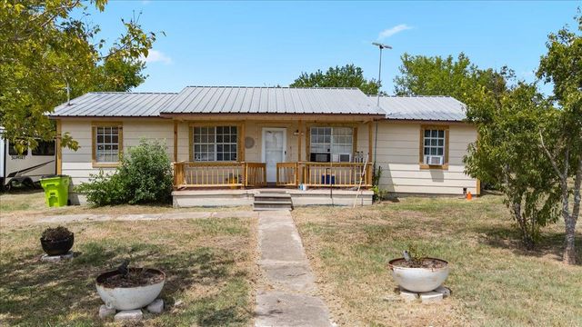 19016 Fm 973 N, Coupland, TX 78615