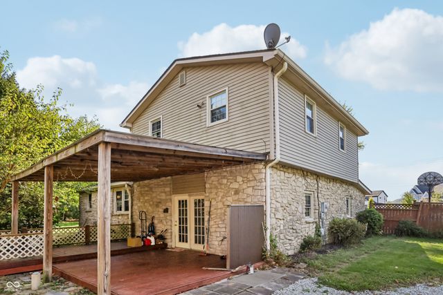 1500 W McKenzie Road, Greenfield, IN 46140