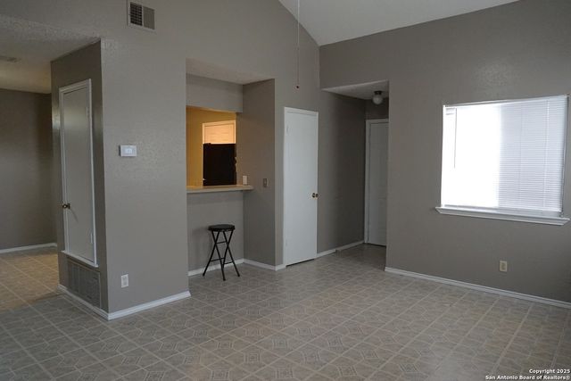 6320 Waddesdon Wood, San Antonio, TX 78233