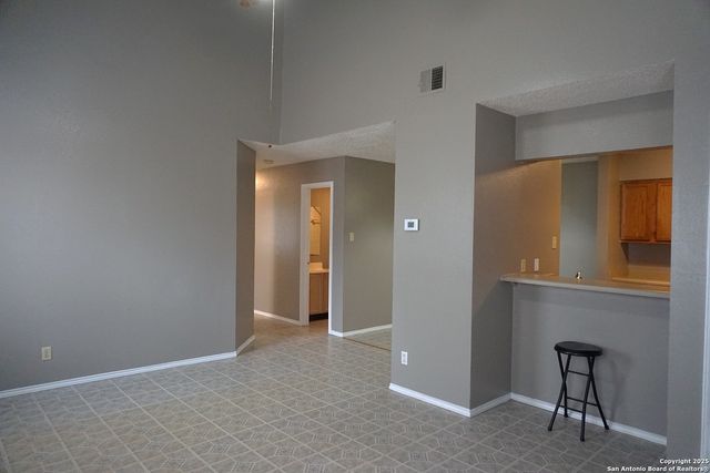 6320 Waddesdon Wood, San Antonio, TX 78233