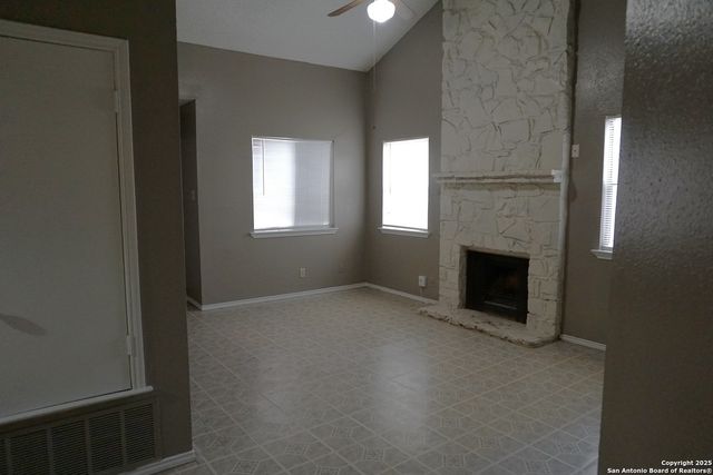 6320 Waddesdon Wood, San Antonio, TX 78233