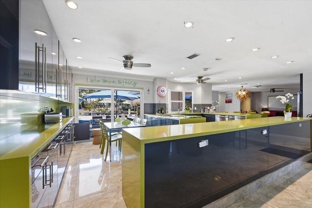 2830 NE 55th Street, Fort Lauderdale, FL 33308