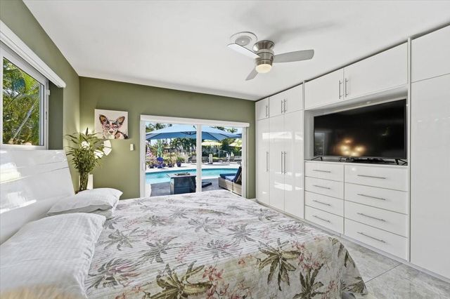 2830 NE 55th Street, Fort Lauderdale, FL 33308