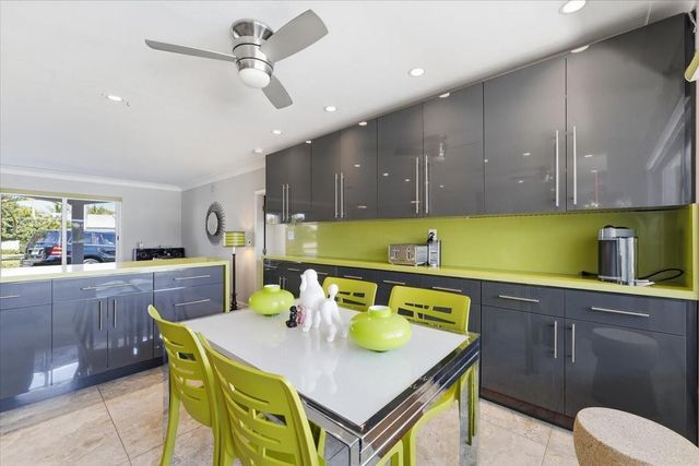 2830 NE 55th Street, Fort Lauderdale, FL 33308