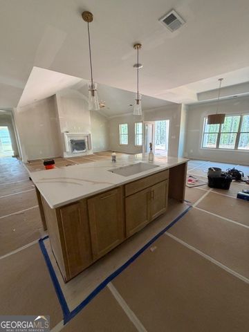 126 Woodford Drive, Roopville, GA 30170