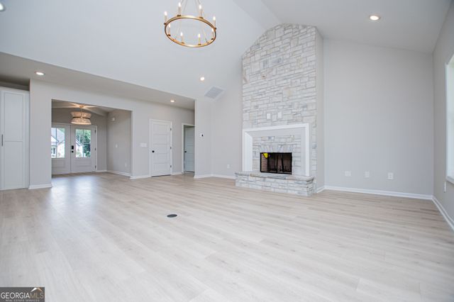126 Woodford Drive, Roopville, GA 30170