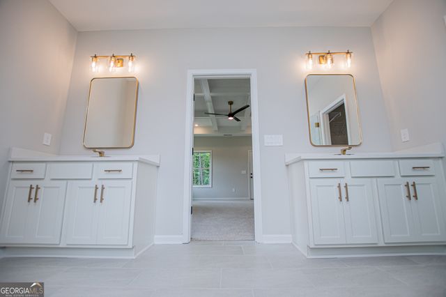 126 Woodford Drive, Roopville, GA 30170